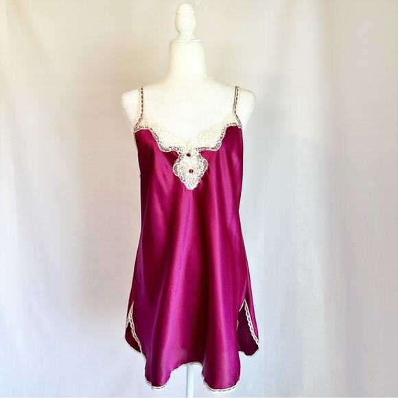 Vintage Angelique Violet Red Satin Lace Slip Nighty Gown Lingerie Medium Large - Picture 1 of 12